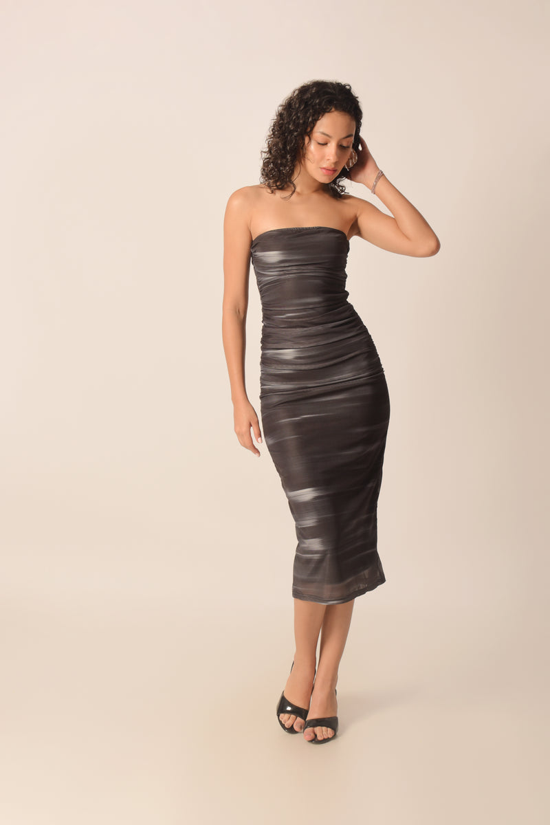 Order the Black Sleeveless Bodycon Dress – Perfect Fit! – I Z F