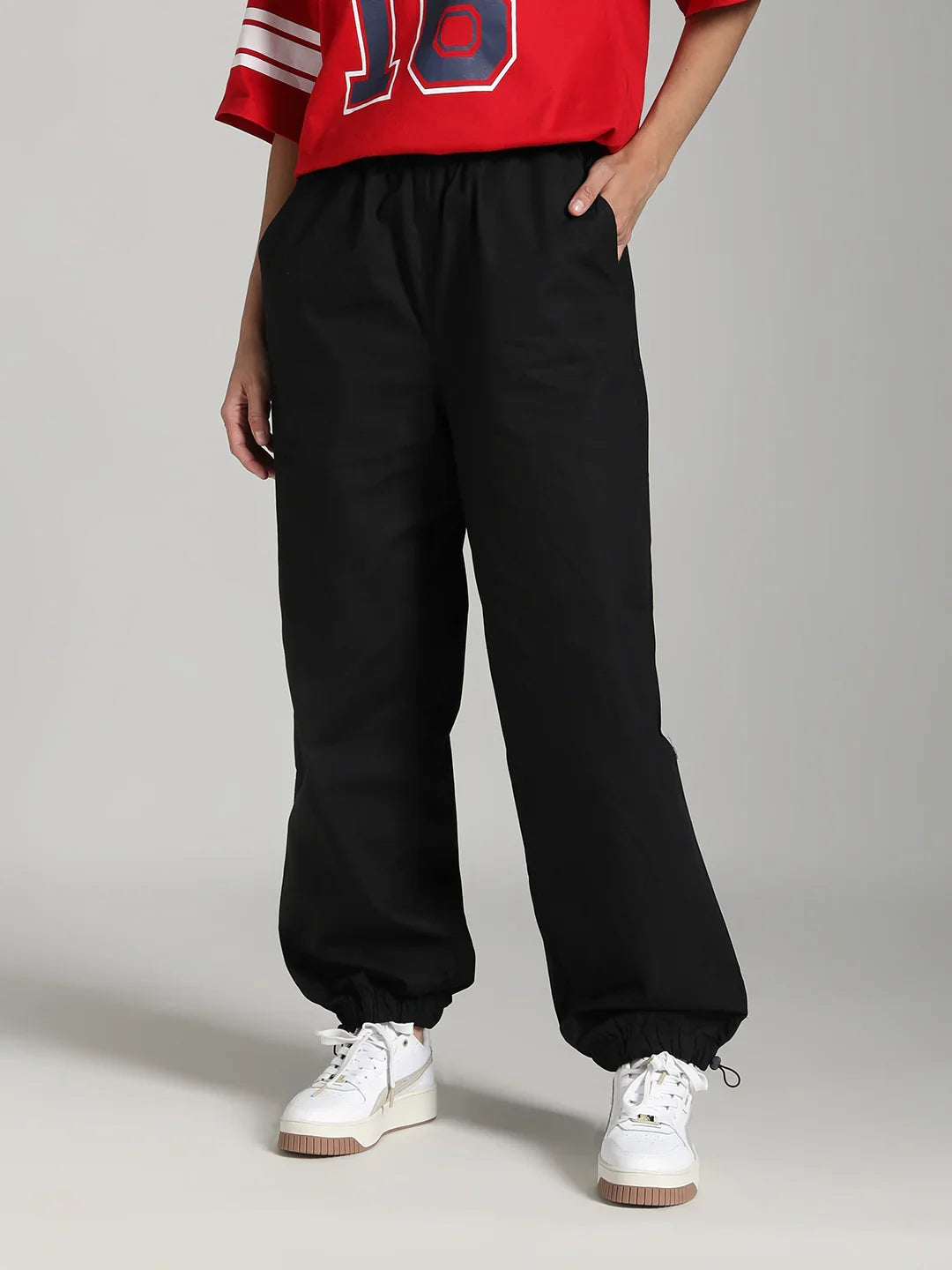 Black Parachute Pants – I Z F