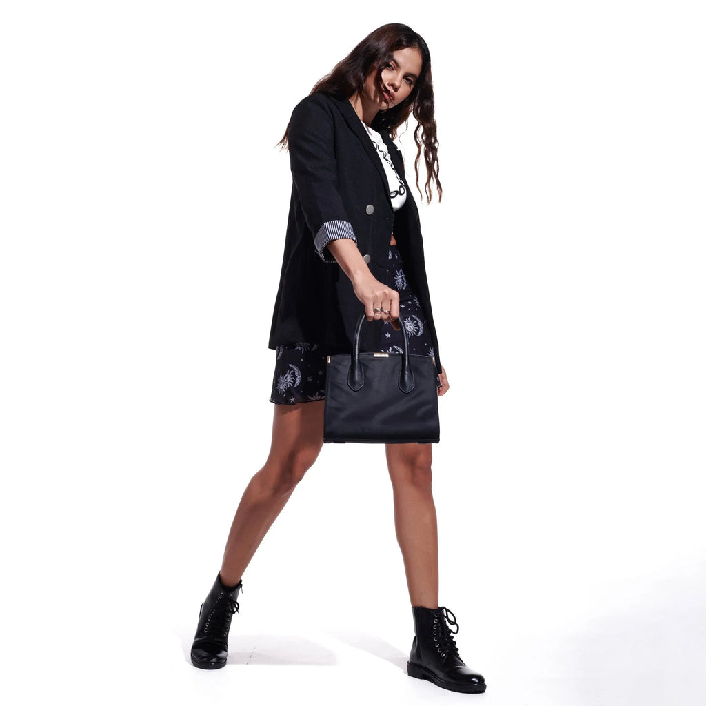 A - Line Printed Mesh Mini Skirt - I Z F