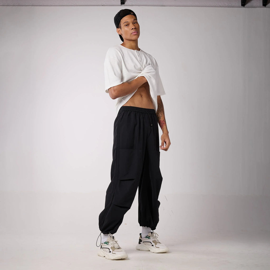 Black Air Parachute Pants - I Z F