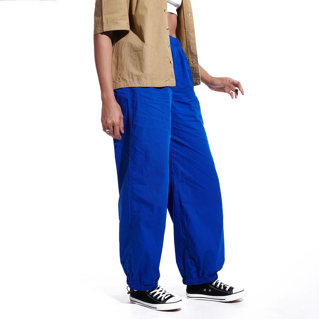 Black Oversized Parachute Pants - I Z F