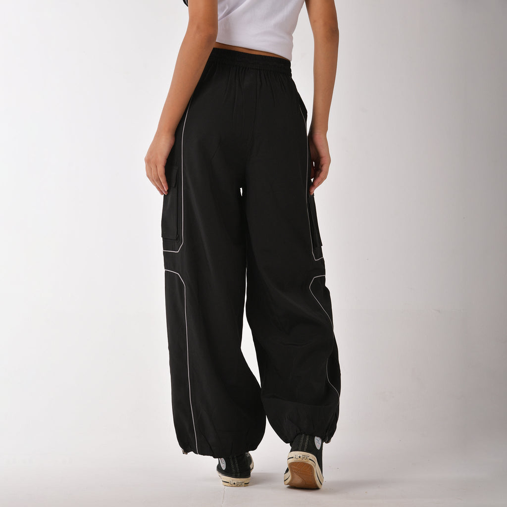 Black Piping Air Parachute Pants - I Z F