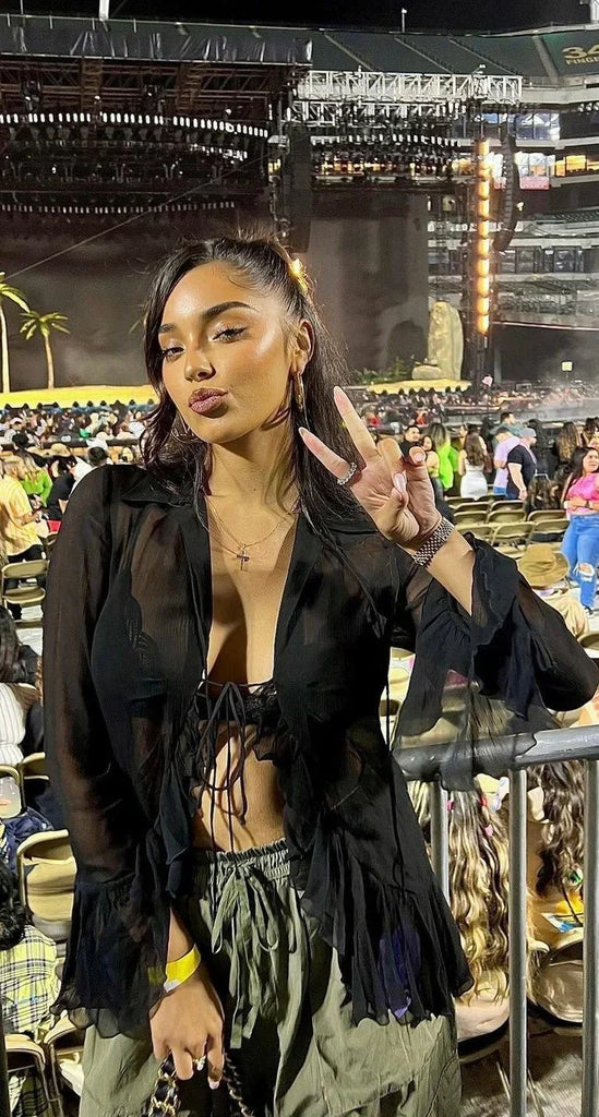 Black Ruffle Shrug - I Z F