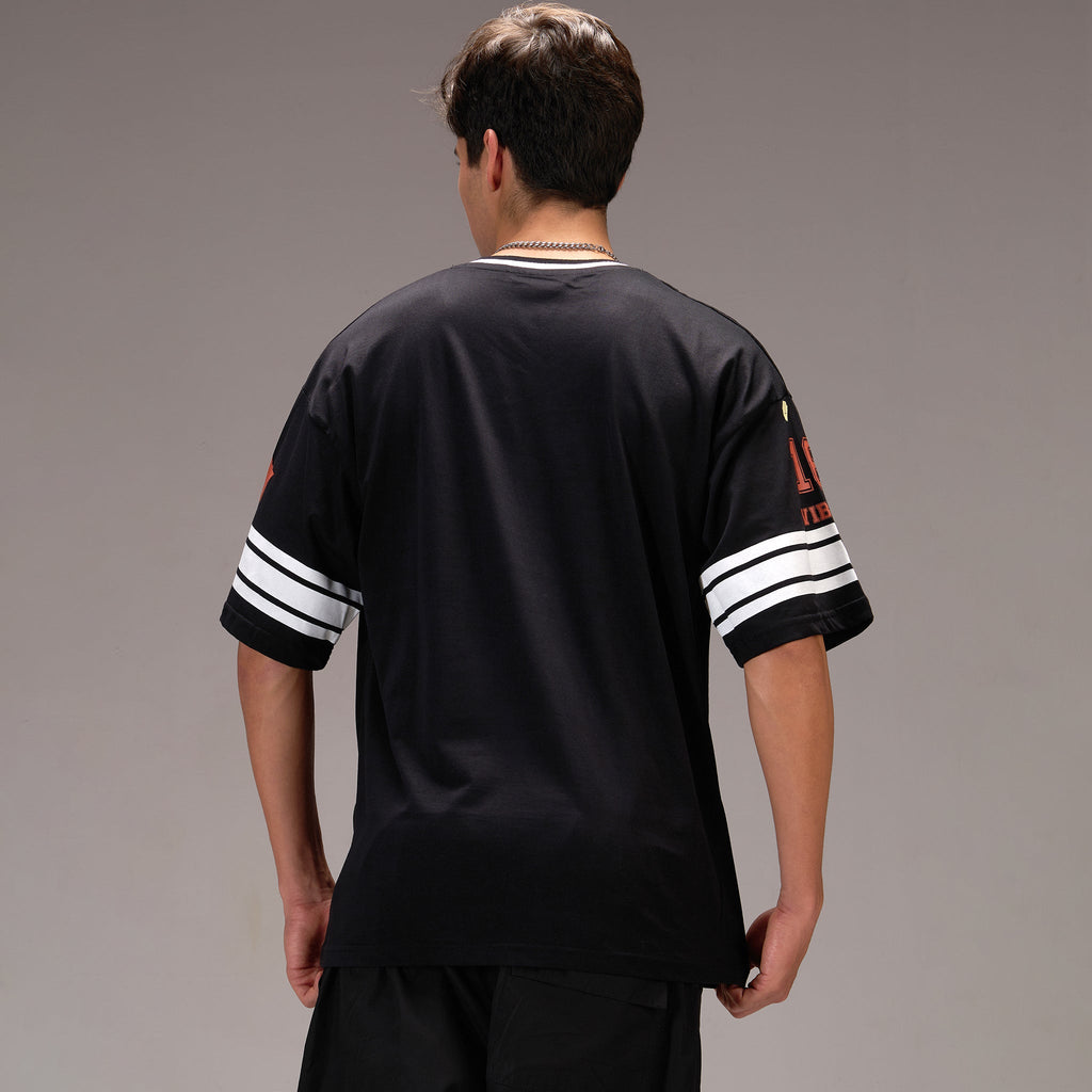 "No - 16" Oversize Varsity Black T-shirt for Men - I Z F