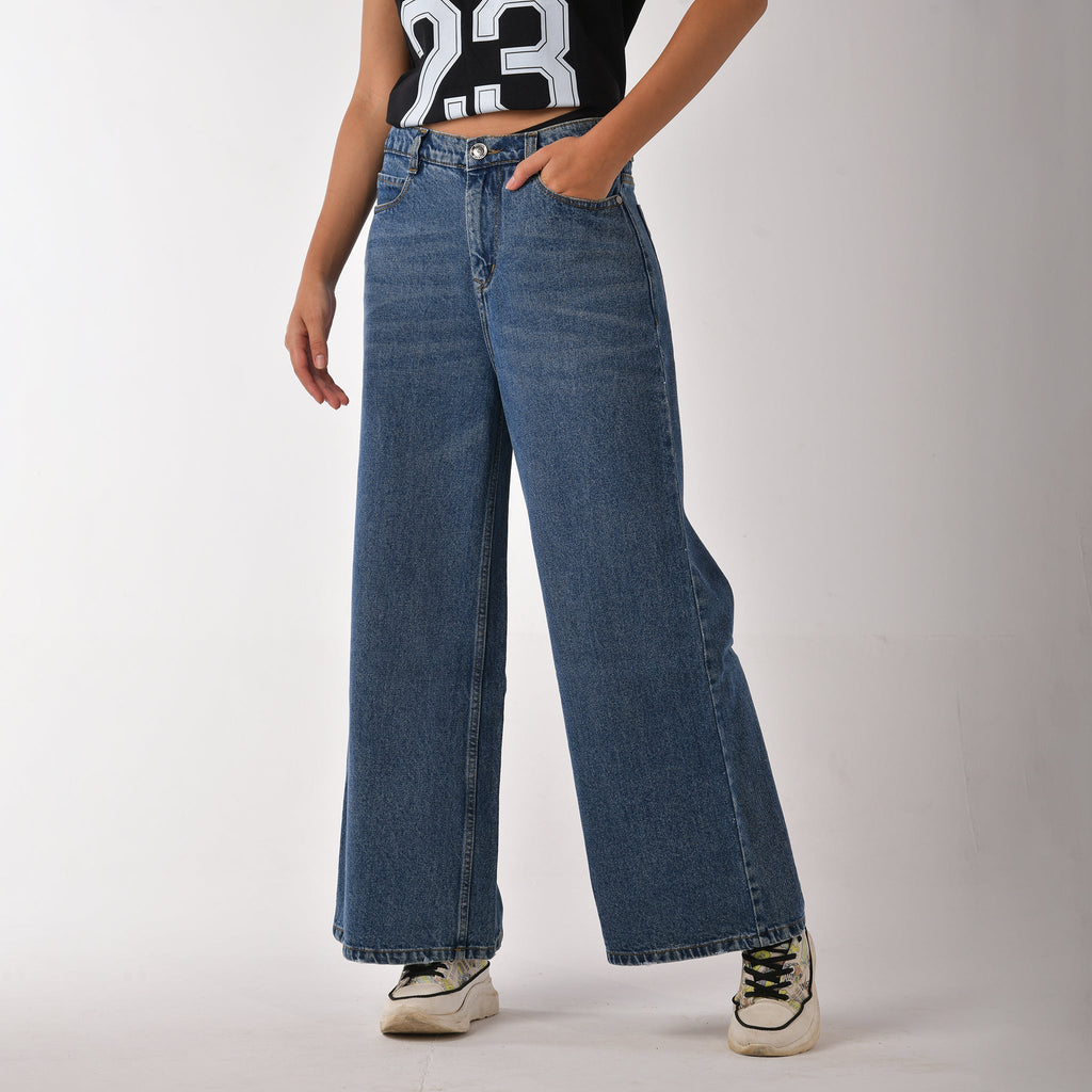 Oversized Baggy Jeans - I Z F