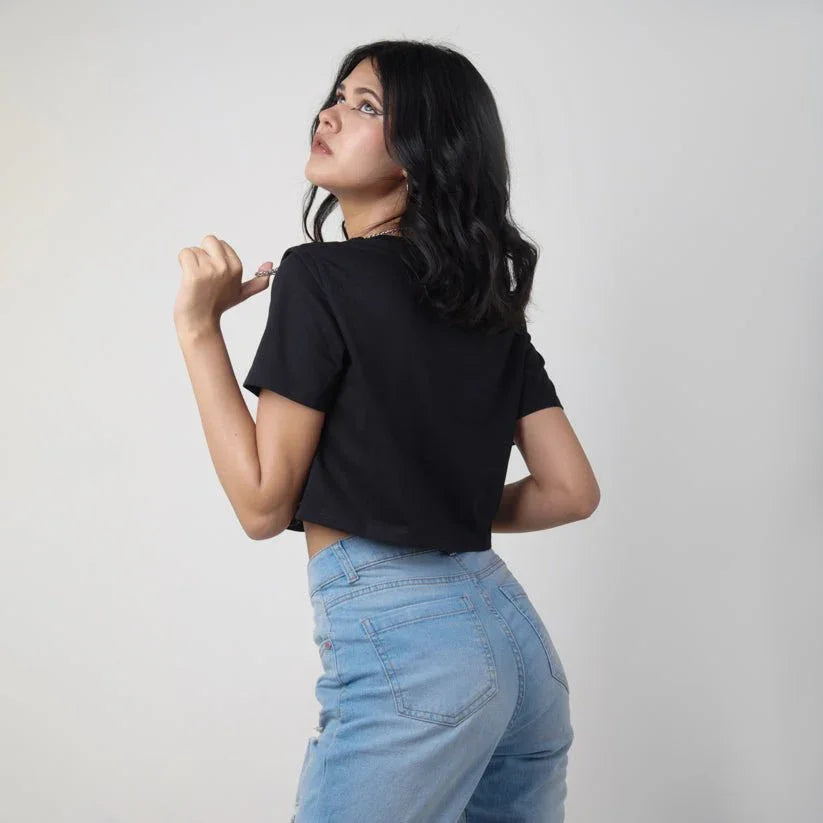 Ripped Graphic Crop Tee - I Z F