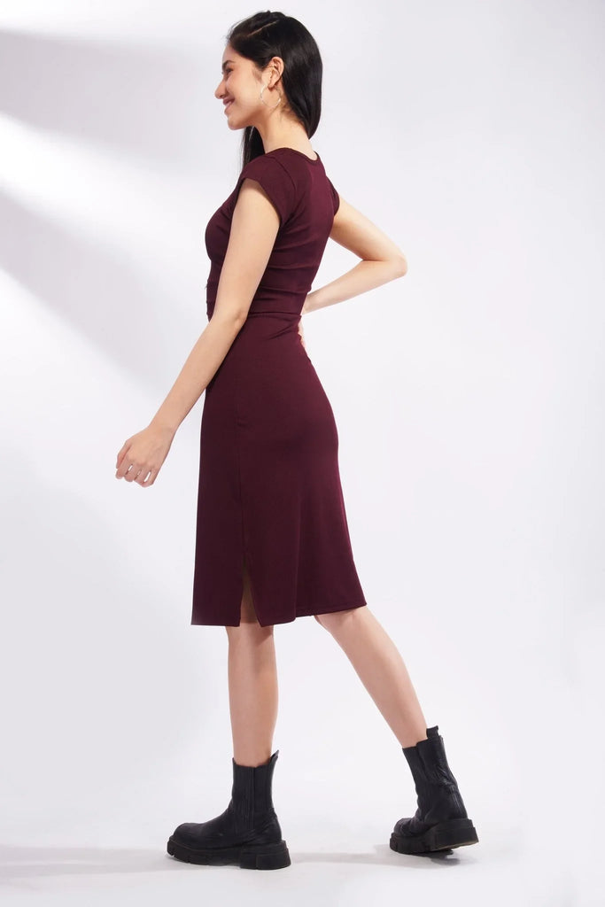 Wine Short Sleeve Midi Dress with Side Slits - I Z F