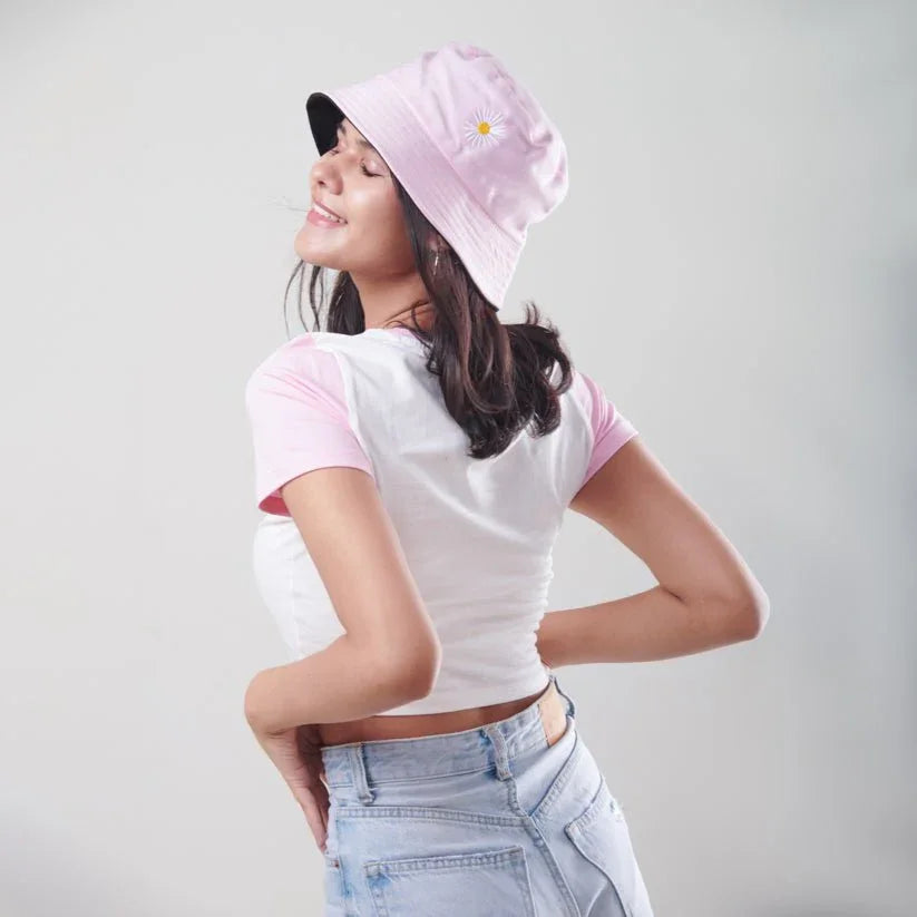 Y2K Graphic Crop Tee - I Z F